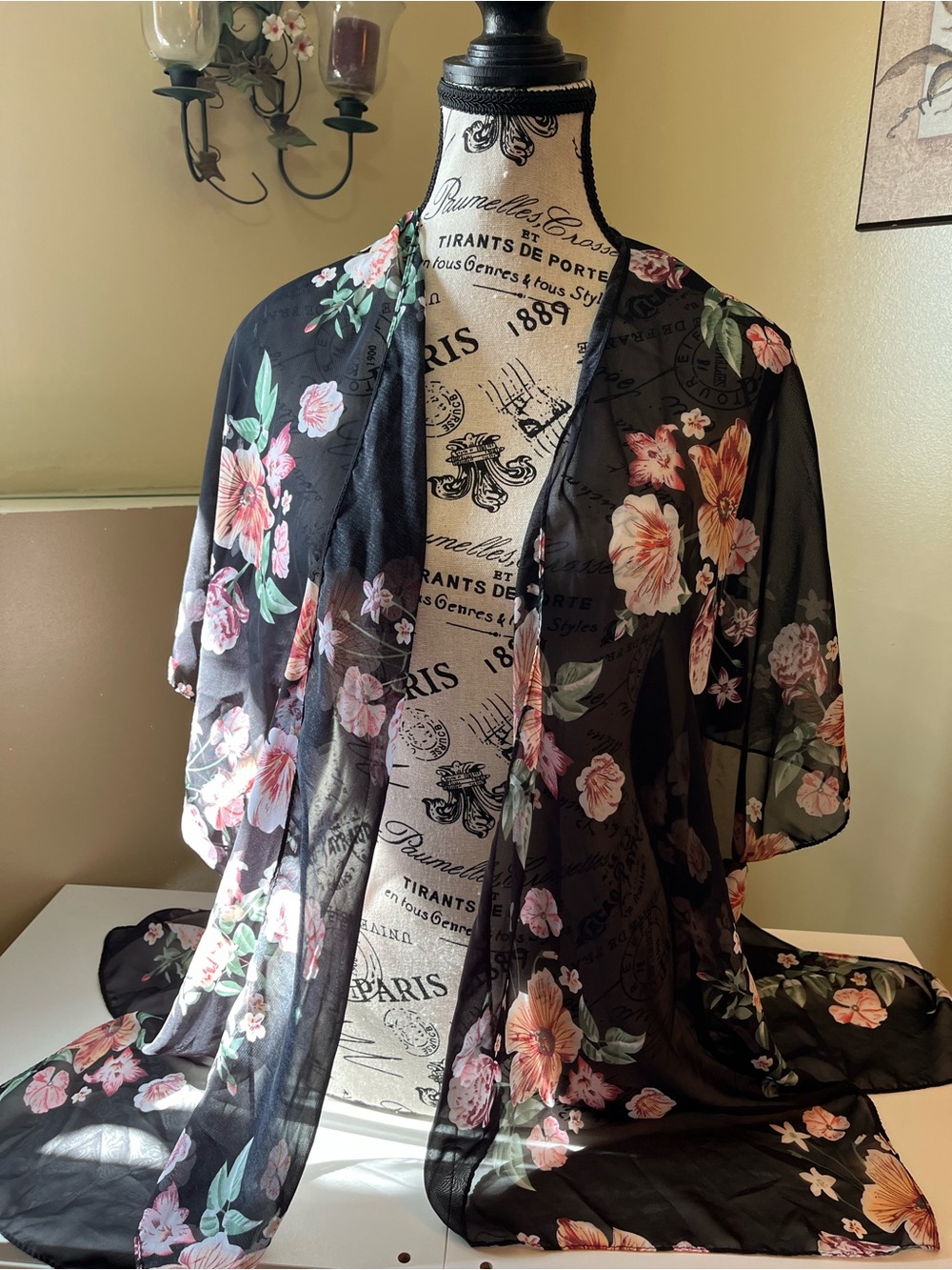 Ardene Black Sheer Floral Kimono Robe with Pink & Peach Blooms